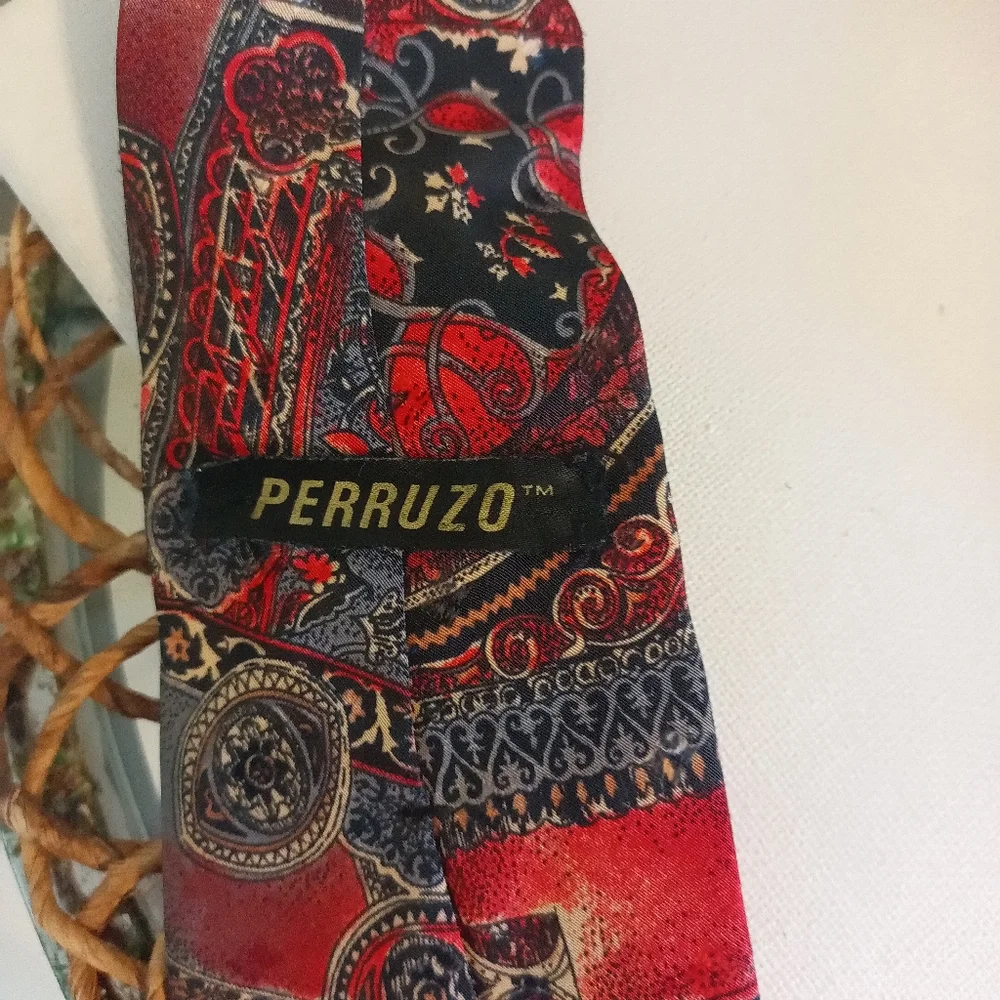 Perruzo men's 100% polyester tie red